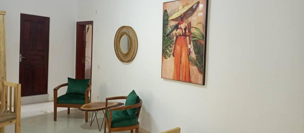 Illiyin Boutique Hotel ダカール エクステリア 写真